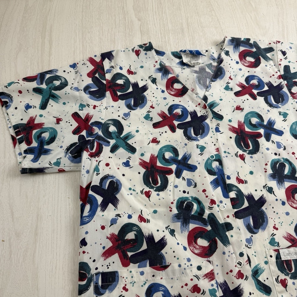 Women's Scrub Top Small Multicolor 2-Pocket Whimsy Y2K Landau Love Valentine's